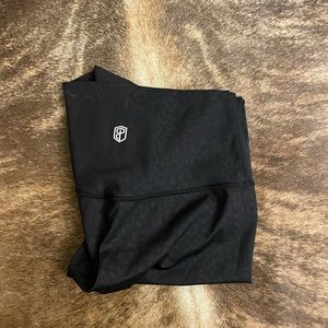 Women’s Born Primitive Fierce Leggings